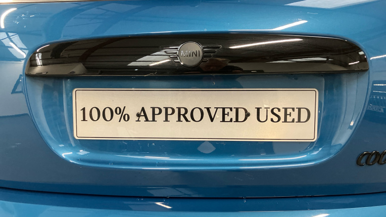 MINI Hatchback 2.0 Cooper S Sport 3dr Petrol Hatchback